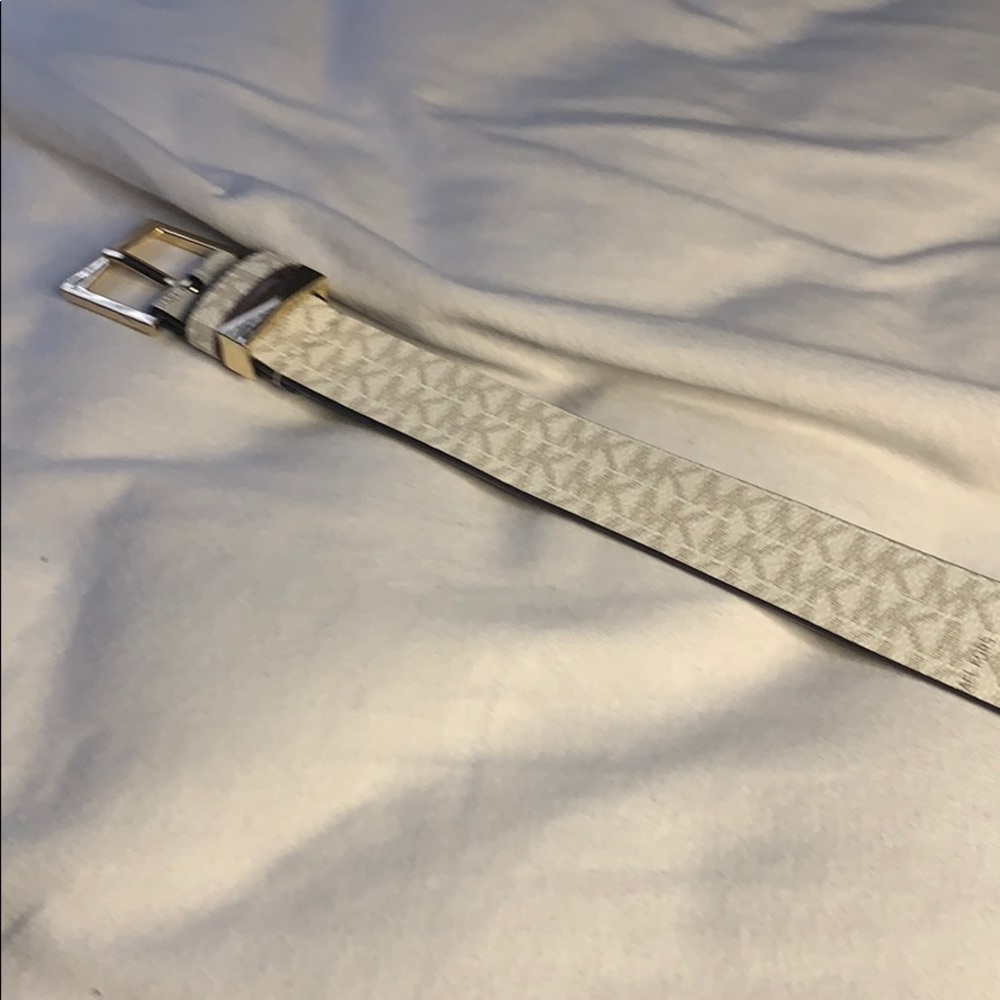 Michael Kors belt